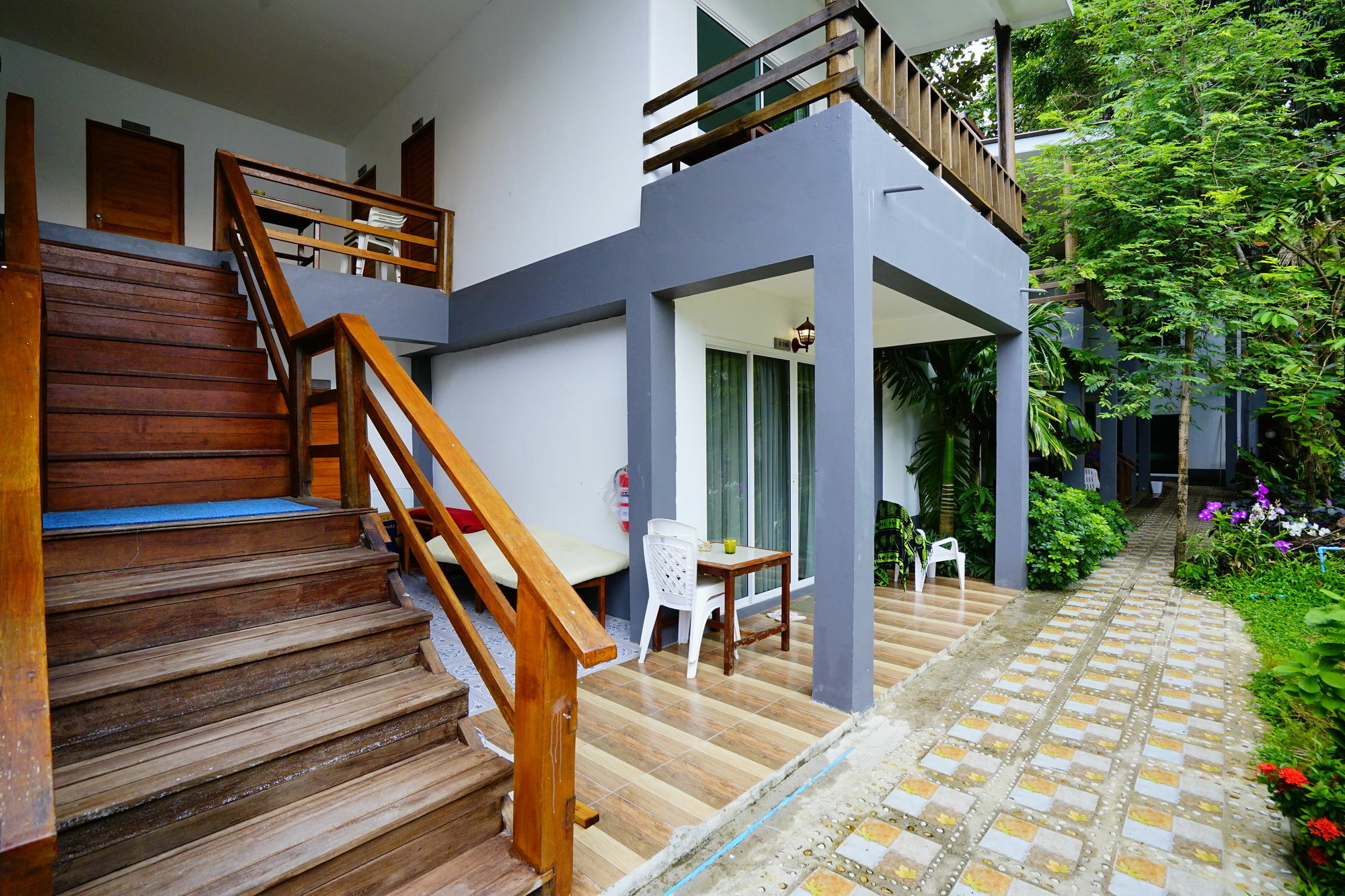 Apple Beachfront Resort Trat Kültér fotó